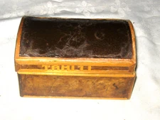 A Lacquered Straw & Bark Tahitian Souvenir Dome Top Trinket Jewellery Box