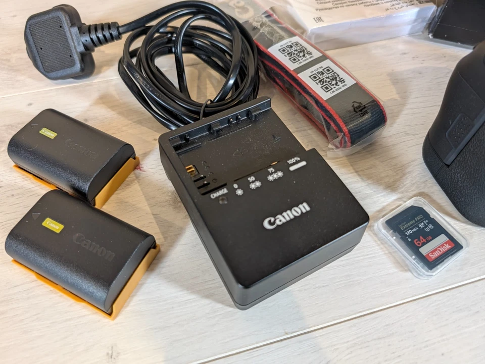 Canon EOS R6, photo 2 of 5