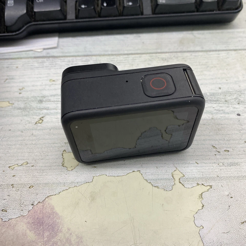 GoPro HERO11 Black Mini Action Camera with Case and Accessories - Image 2 of 4