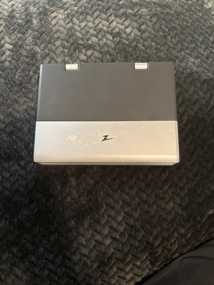 Reproductor de DVD portátil Polaroid (7")*SIN PROBAR/(SIN CONTROL REMOTO/SIN CARGADOR Foto 2 de 4