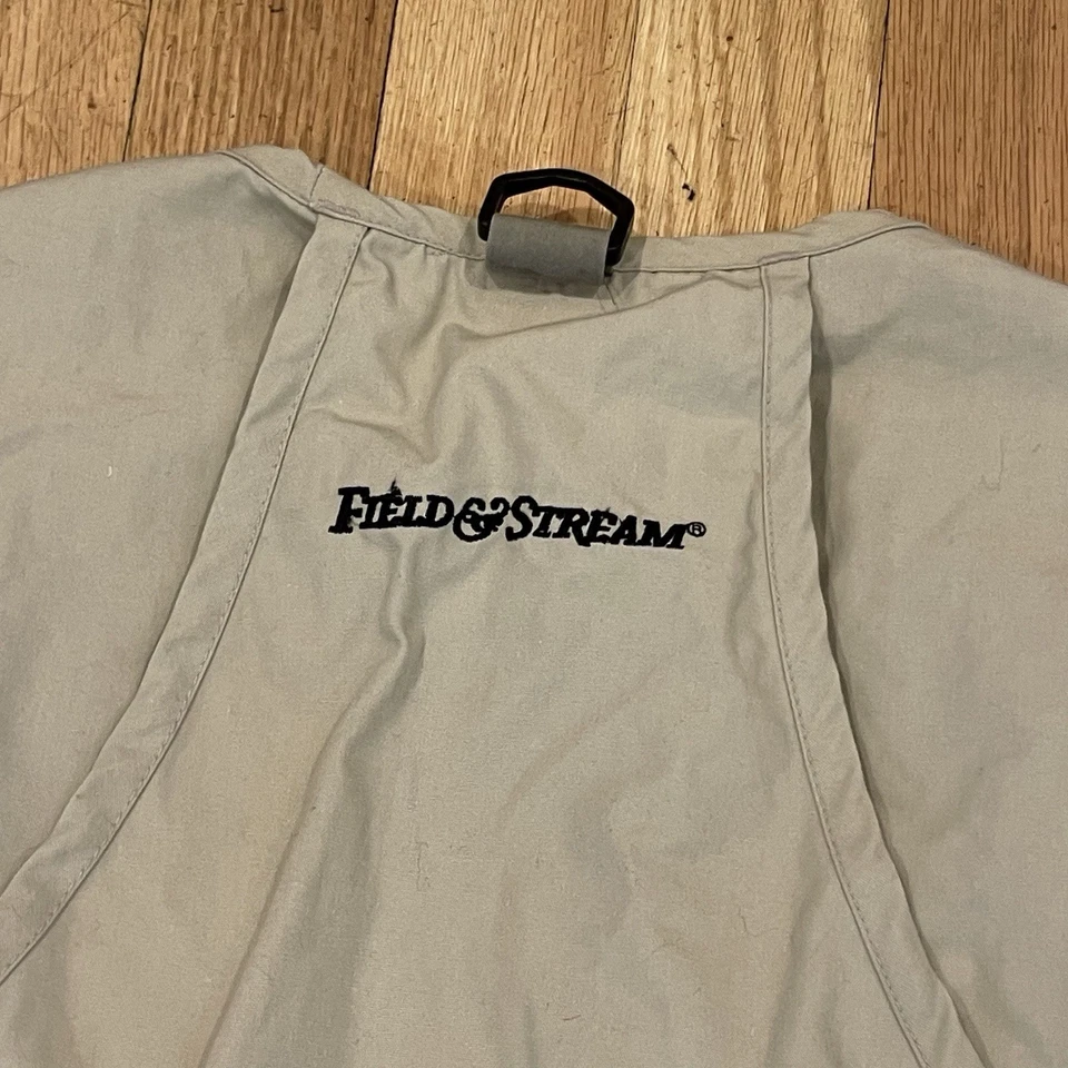Field & Stream Fly Fishing Vest Men's Size Medium Khaki Good Condition Fish On! - Image 4 of 4