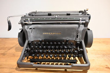 Underwood Typewriter – Rare Cleaned Italic Display Typeface thumbnail