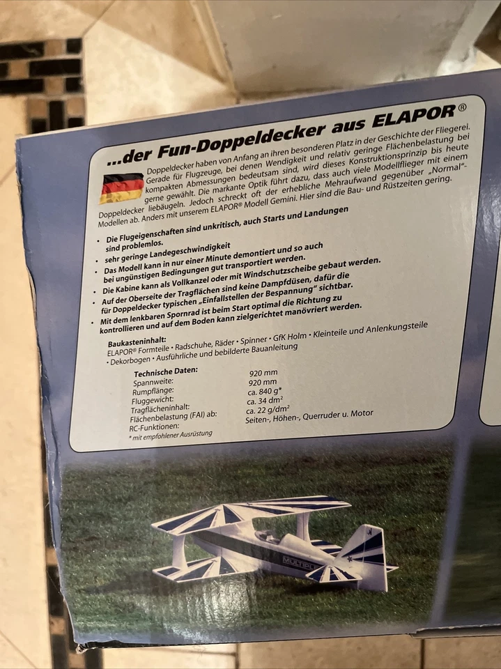 Doppeldecker aus Elapor - Bild 2 von 2