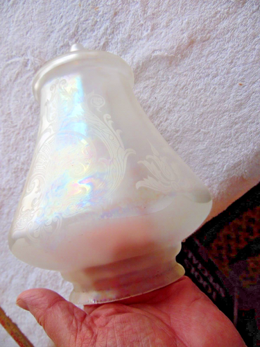Antico mappamondo iridescente art deco teatro nouveau vetro fuso inciso 10"H apparecchio - Foto 2 di 15