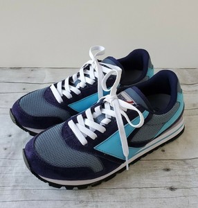 brooks retro shoes