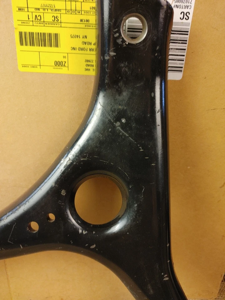 Brazo de control de suspensión delantero derecho inferior Motorcraft MCSOE-57 98-03 Ford Taurus Foto 4 de 4