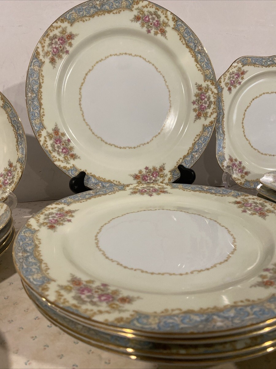 29 Piece Vintage Noritake M China Blue Boarder Floral Spray
