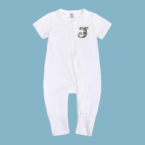 Neu mit Etikett Monogram-Baby Strampler-Schlafanzug Kurzarm Doppelreißverschluss Baumwolle weiß 4 Größen - Bild 21 von 37