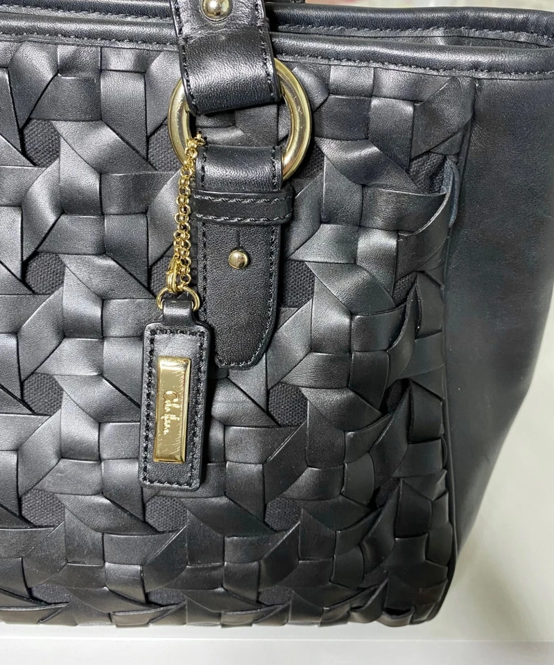 Bolso de Mano Cole Haan Negro Dorado Hardware Daphne Cuero Tejido Asa Superior 13x10x5 Foto 3 de 4