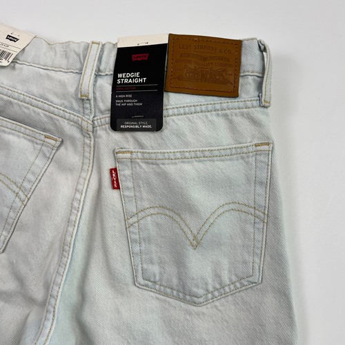 Levi's Premium Women Wedgie Straight Fit High Rise Jeans Ice Blue 25x28 NWT - Picture 9 of 13