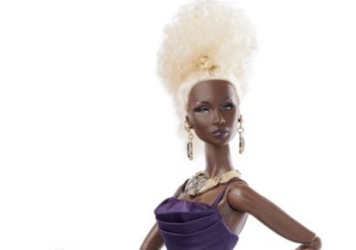 Divining beauty Adele Makeda Nu fantasy jewelry integrity toys FR