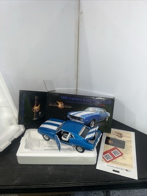 Acme Highway 61 1969 Chevy Camaro Rally Sport Z/28 1:18 Diecast Car Lemans Blue