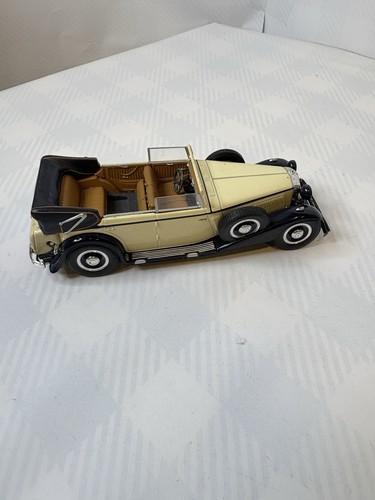 1932 MAYBACH DS8 ZEPPELIN BEIGE/BLACK 1:32 BY ANSON CLEAN/MINT - Picture 4 of 7