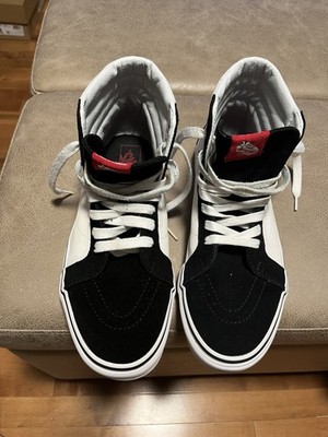 Vans Off the Wall Peanuts collaboration mens white black high top shoes sneakers