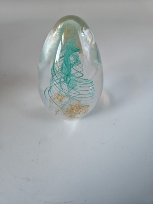 VINTAGE Spiral Air Bubble Helix Swirl Art Glass Egg-shaped PAPERWEIGHT 