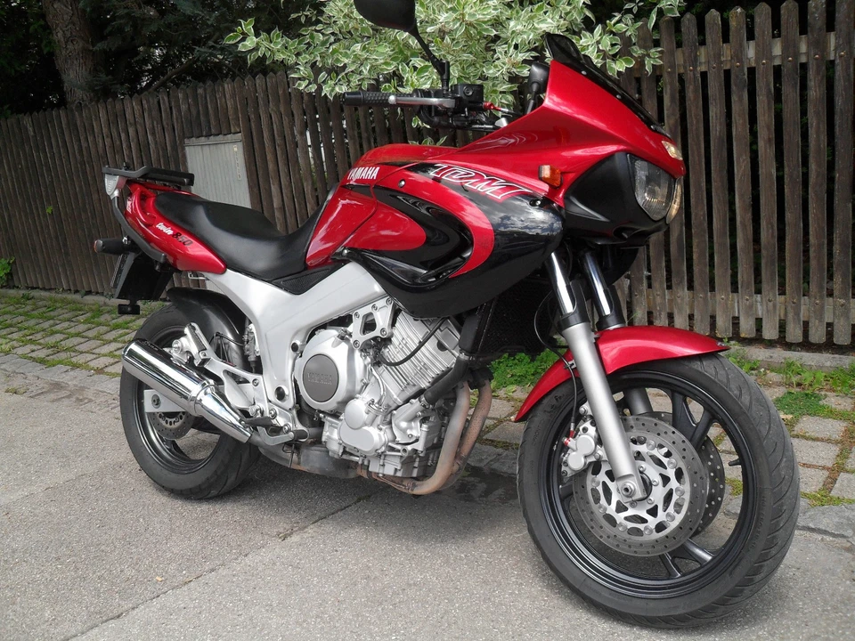 Yamaha tdm 850 4tx, TÜV neu, Reifen hinten und vorne neu, Fahrzeugdurchsicht - Bild 1 von 4