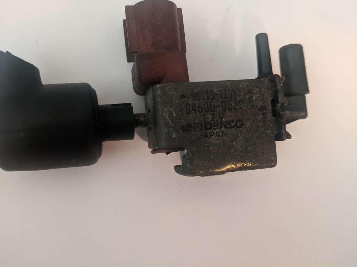 1990-93 Toyota Celica /Corolla Genuine Vacuum Switching