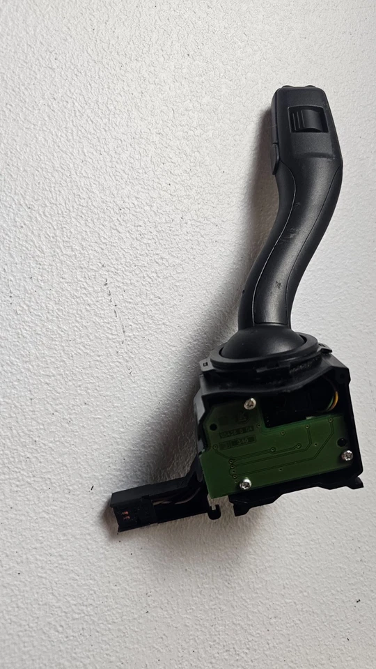 MK2 Audi TT Windshield Wiper Stalk Switch TTS TTRS OEM 8P0 953 519 G - Image 2 of 4