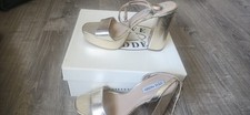 Steve Madden Lessa Platform Ankle Sandels Size 10 Gold