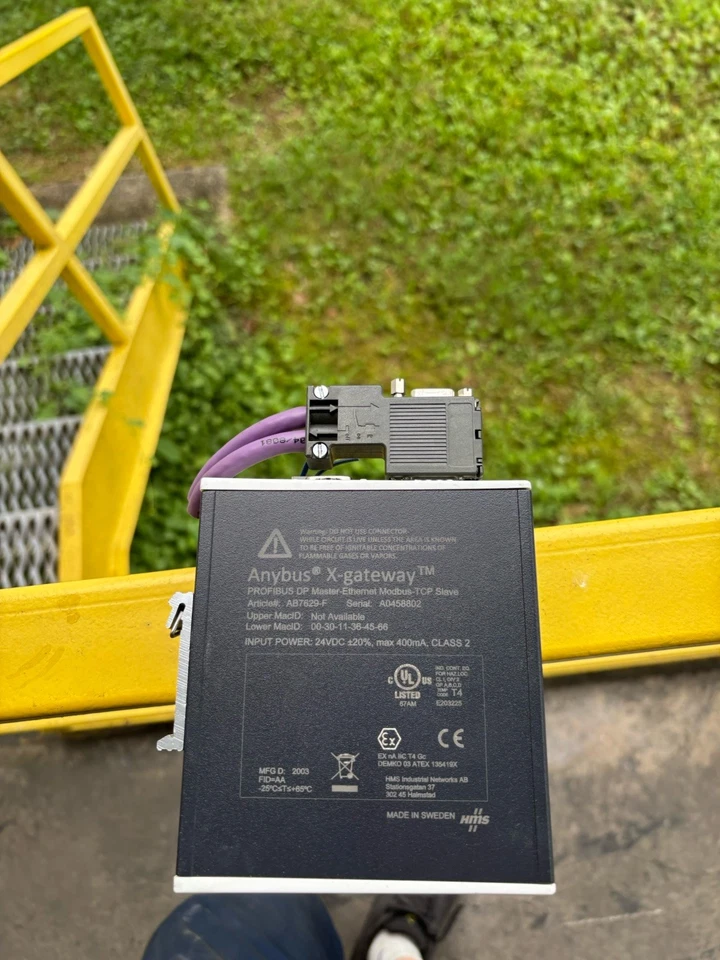 Anybus X-gateaway PROFIBUS DP Master-Ethernet Modbus-TCP Slave | AB7629-F USADO Foto 2 de 2