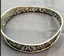 Silpada 925 Sterling Silver Wavy Oval Oxidized Scroll Cutout Bangle Bracelet