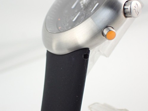 IKEPOD Chronopod Black Beauty 44 mm quarzo quadrante nero IPC004SILB usato - Foto 9 di 12