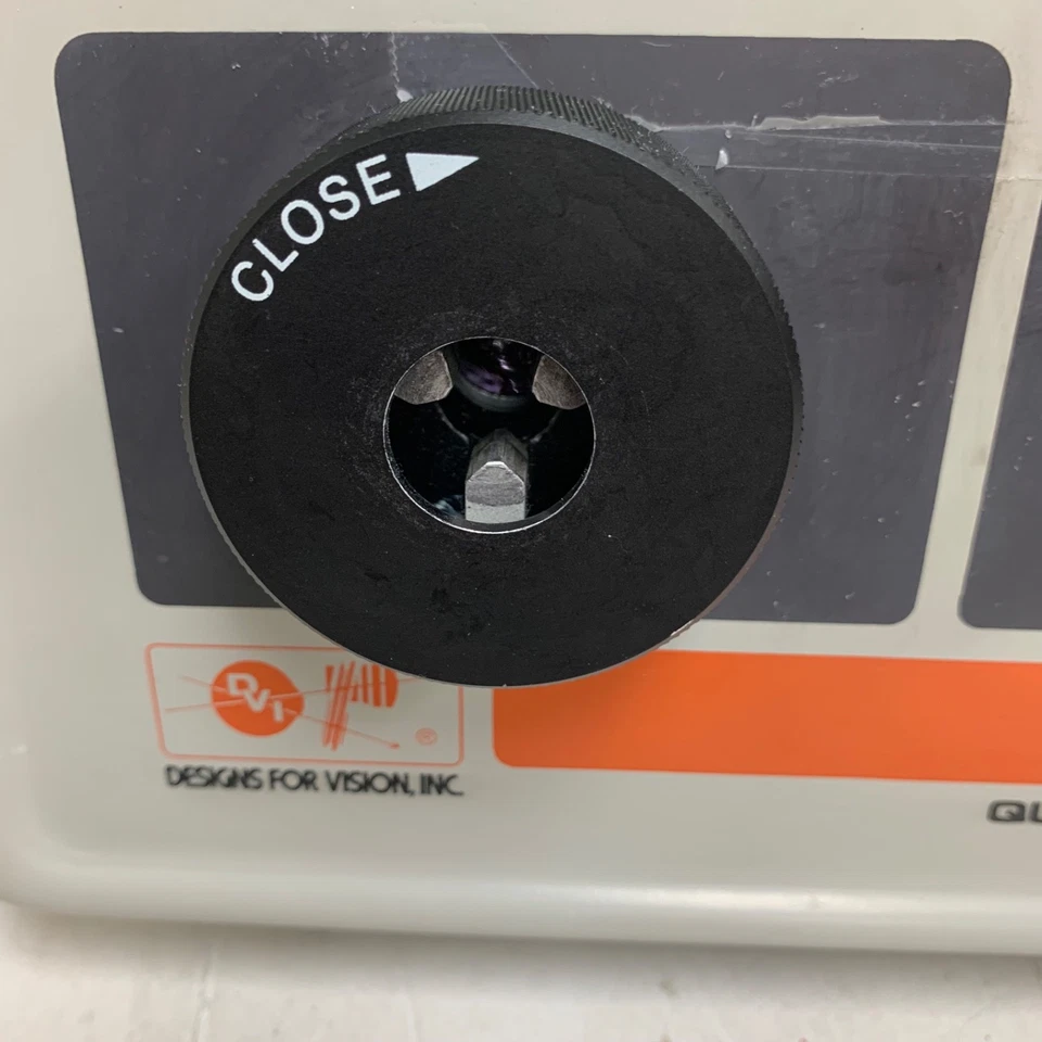 FUENTE DE LUZ DE FIBRA ÓPTICA QUADRILITE 6000 CON FARO Y CABLE Foto 4 de 4