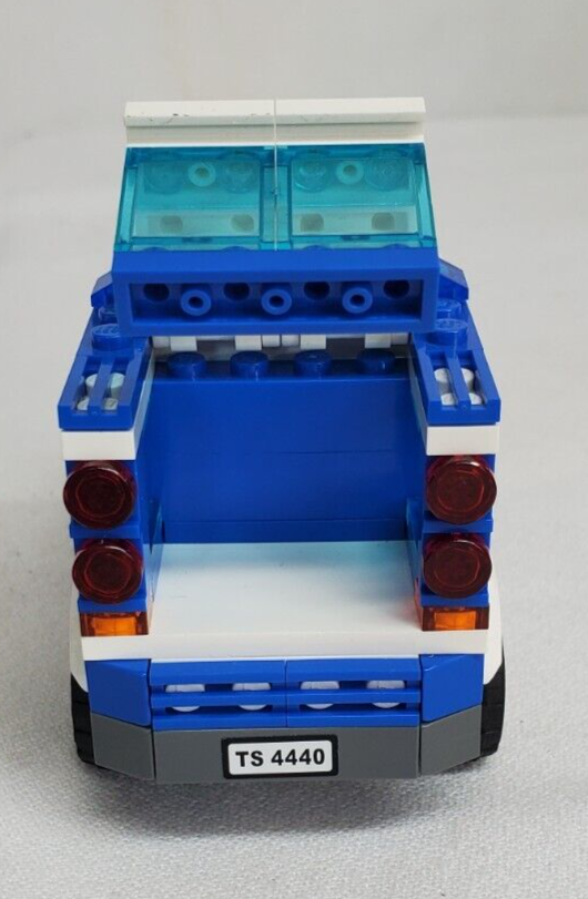 Lego City FOREST POLICE STATION #4440 100% COMPLETE in BOX w Lego City FOREST POLICE STATION #4440 100% COMPLETE in BOX w