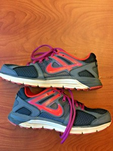 nike running support