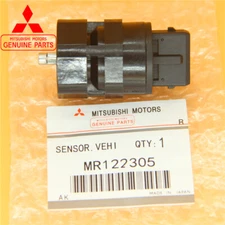 Vehicle Speed Sensor Transmission Fit 1994-04 Mitsubishi Montero Sport 2.4 3.0 3