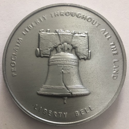Independence Hall National Historical Park Liberty Bell Commemorative Coin +case - Picture 4 of 4