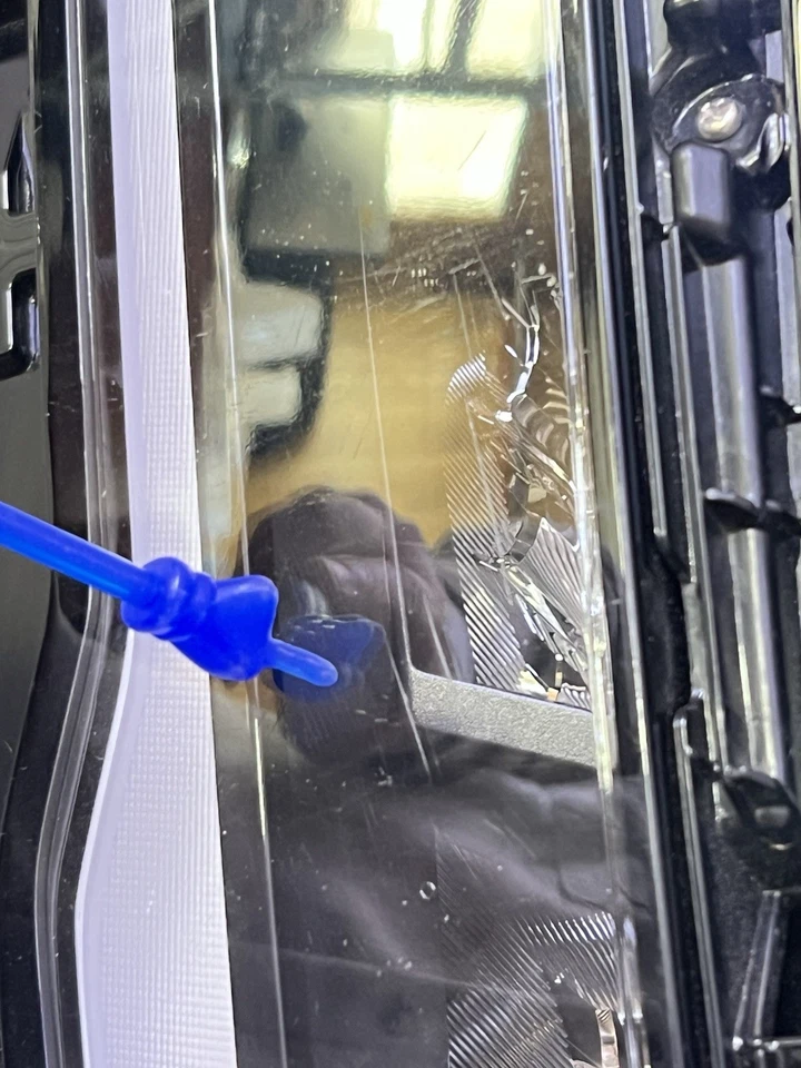 2023-2025 HONDA PILOT HEADLIGHT LH DRIVER SIDE OEM - Image 4 of 4