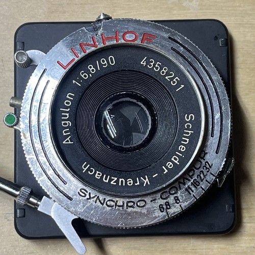 Schneider Kreuznach Angulon 1:8,6 / 90mm Objektiv mit Synchro Compur Shutter