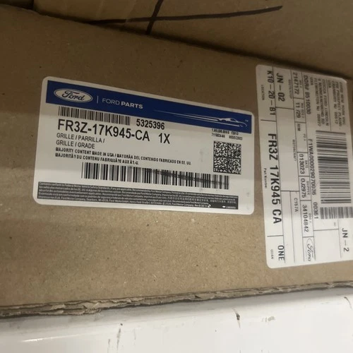 OEM NEW Front Bumper Lower Radiator Grille Insert Ford Mustang FR3Z-17K945-CA