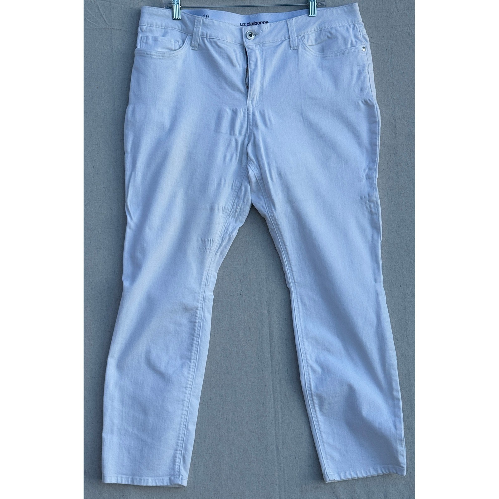 Liz Claiborne White Classic Slim Leg Pants Womens Size 16 Stretch Denim 11179-9