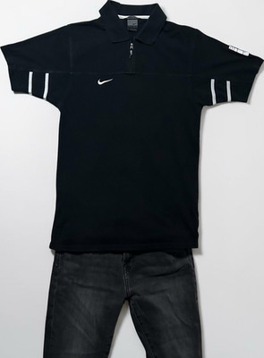 Nike Herren Poloshirt Schwarz Weiß Kurzarm Reißverschluss Logo Größe L