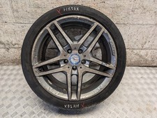 MERCEDES E-CLASS W212 2015 18" INCH ALLOY WHEEL WITH DAMAGED TYRE A2124010400