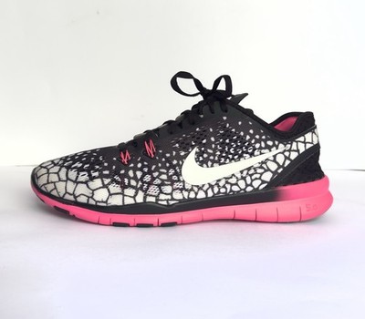 Nike Free TR Fit 5 Damen Trainingsschuhe Gr. 43 Schwarz/Pink   Fitness   Wie Neu