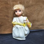 Vtg hasbro dolly darlings sweetheart doll 1967 1 owner blonde brown eyes 4.5x2"