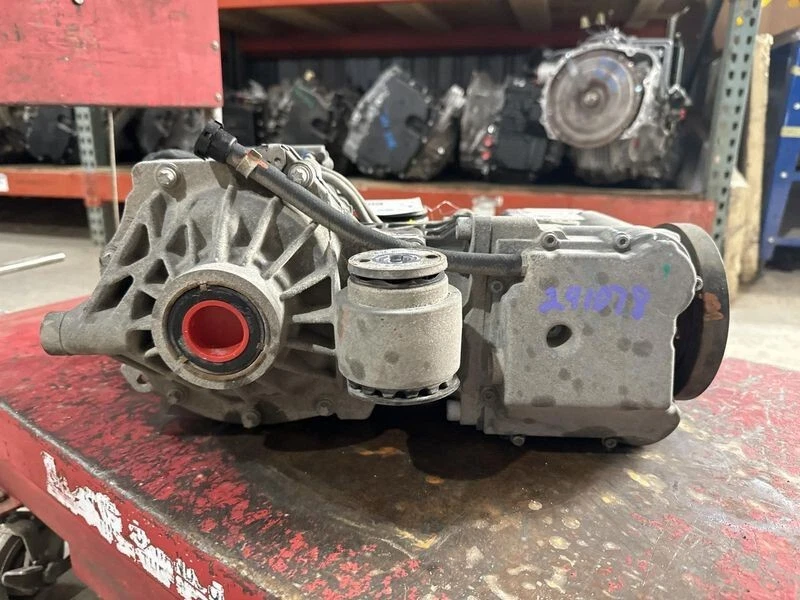 2010-2014 Cadillac SRX Rear Axle Differential Carrier OEM - Image 2 of 4