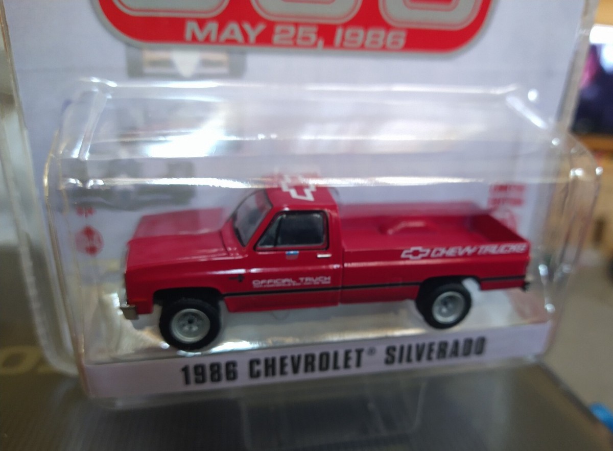 Greenlight 1/64 1986 Chevrolet Silverado 70th Indy 500 Official