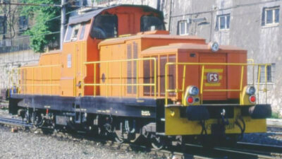 Piko Expert 52846 D145 2004 Orange FS TV-Logo, Handläufe ohne Fußleiste