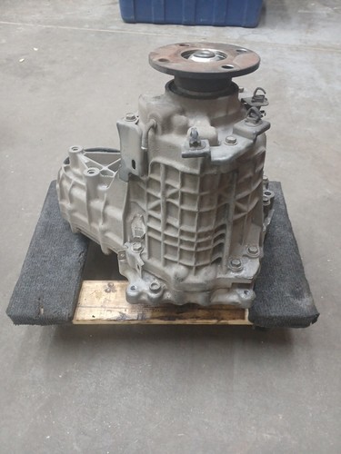 2009-2013 INFINITI G37 G37x TRANSFER CASE ASSEMBLY 33100-1MD1A OEM - Picture 3 of 6