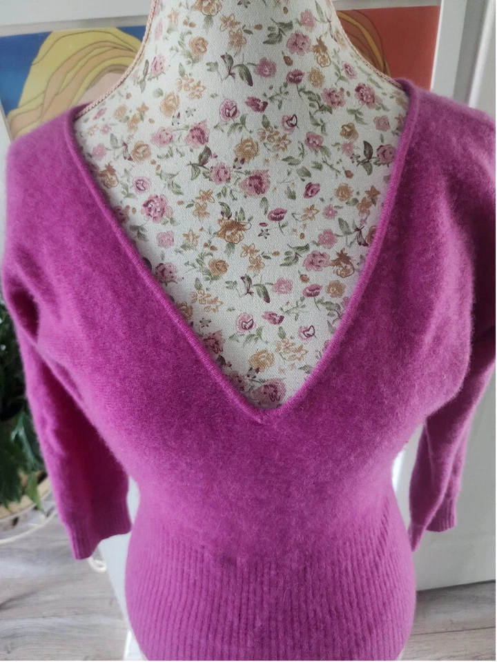 Suéter de cachemir vintage Betsey Johnson Foto 2 de 4