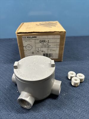 HUBBELL KILLARK GRR-1  4 HUB ROUND CONDUIT OUTLET BOX W/COVER AND 1/2 INCH HUBS