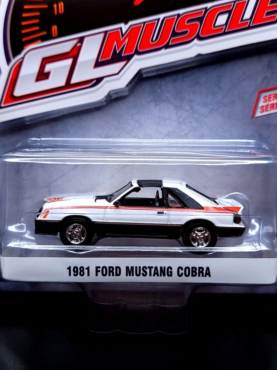 GREENLIGHT, FORD MUSTANG cobra 1981 blanche de la série GL MUSCLE sous