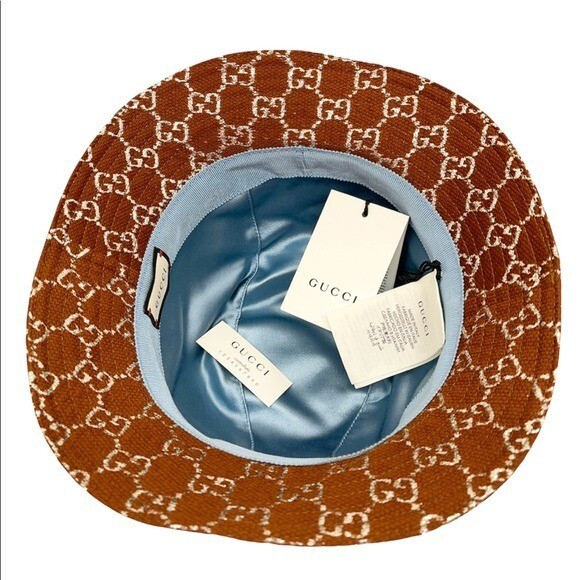 Gucci NEW With Tags GG Logo Monogrammed Brown Silver Bucket  display picture 2