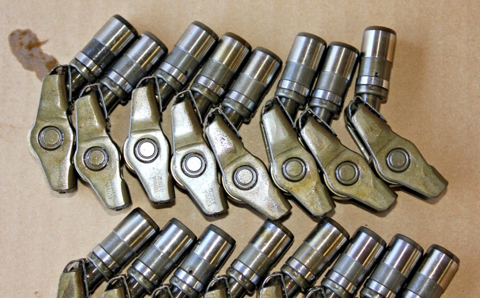 Brazos basculantes y elevador de válvulas OEM 2011-2024 Hyundai Kia 2,0 L, poco kilometraje (706) Foto 3 de 4