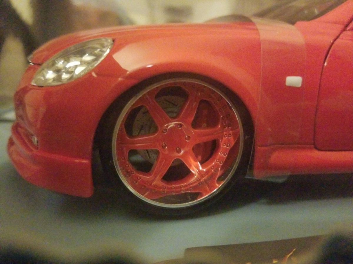 Maisto Playerz Lexus SC 430 Diecast Car 1/18 Scale Red for sale