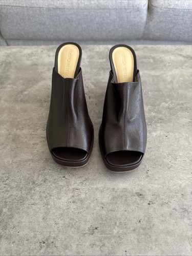 Bottega Veneta Mula Zapato Pila Sandalia Fondant Cuero Marrón Talla 4 37 NUEVO £63” - Imagen 23 de 23